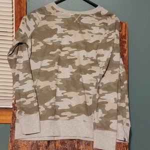 Eddie Bauer Camoflauge Sweater